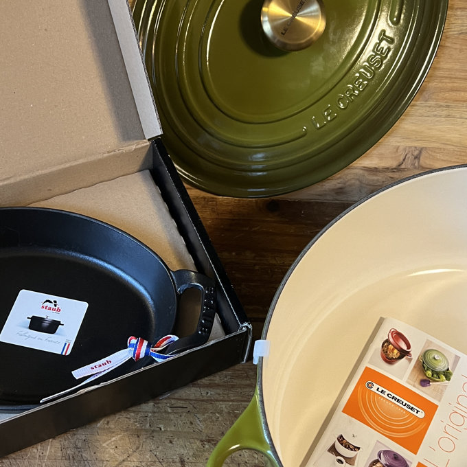 Le Creuset Signature Cast Iron Oval Oven 8 Qt & Reviews | Wayfair